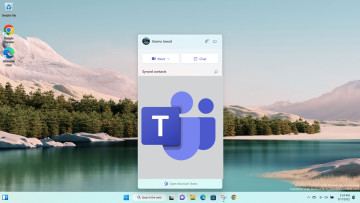 Teams flyout in Windows 11 with logo in center